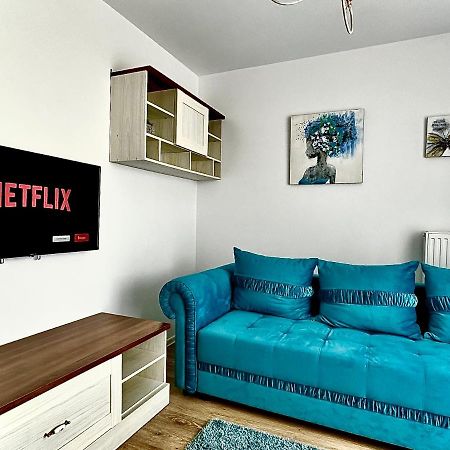 4Friendscoresibrasov Blue Екстер'єр фото